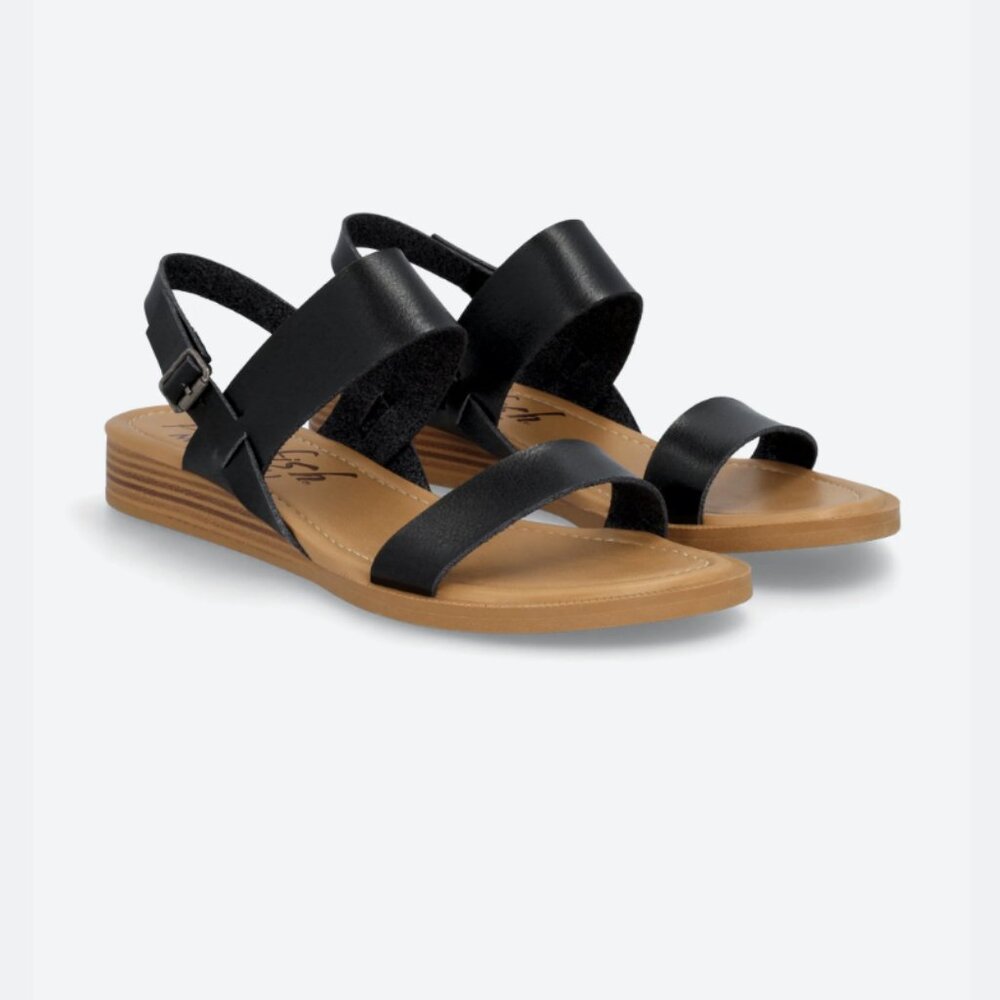 Make me an Offer!  Blowfish Malibu Arcadia Sandal size 6.5